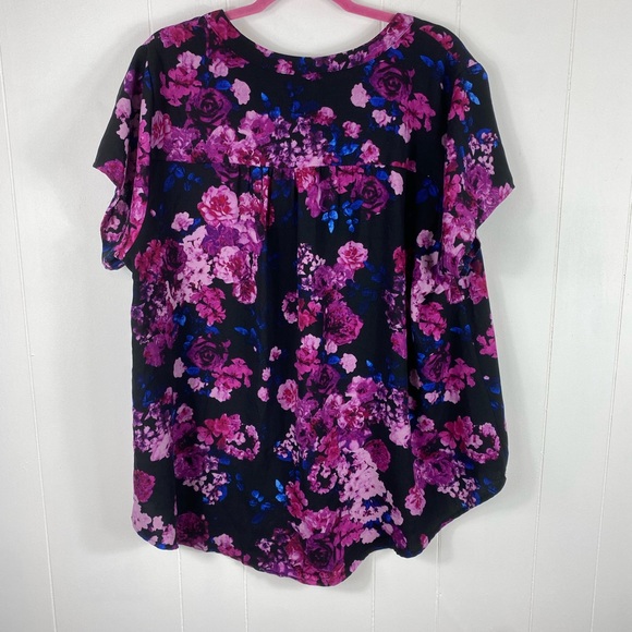 TORRID Size 1X Womems Multicolor Floral V-Neck Short Sleeve Top Fairy Whimisgoth - Picture 5 of 5